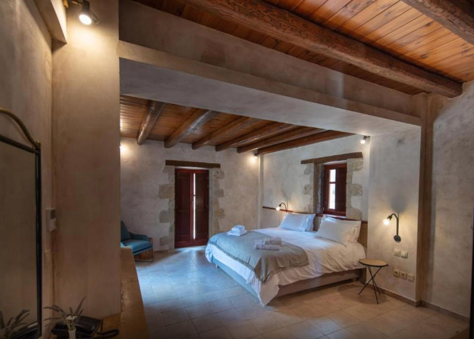 Suite with Jetted Tub Side Sea View — Greece retreat
